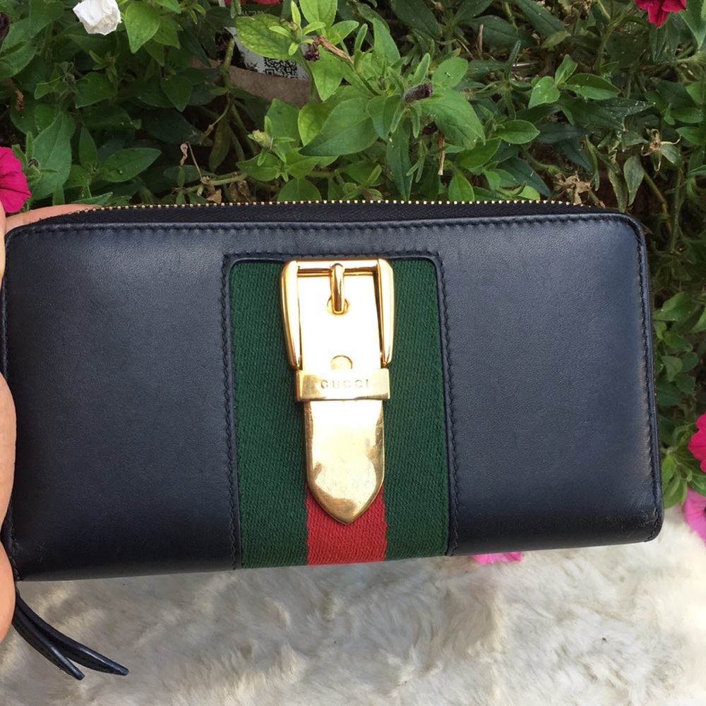 Gucci wallet